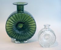 Aurinkopullot (Sun bottles) 3/4